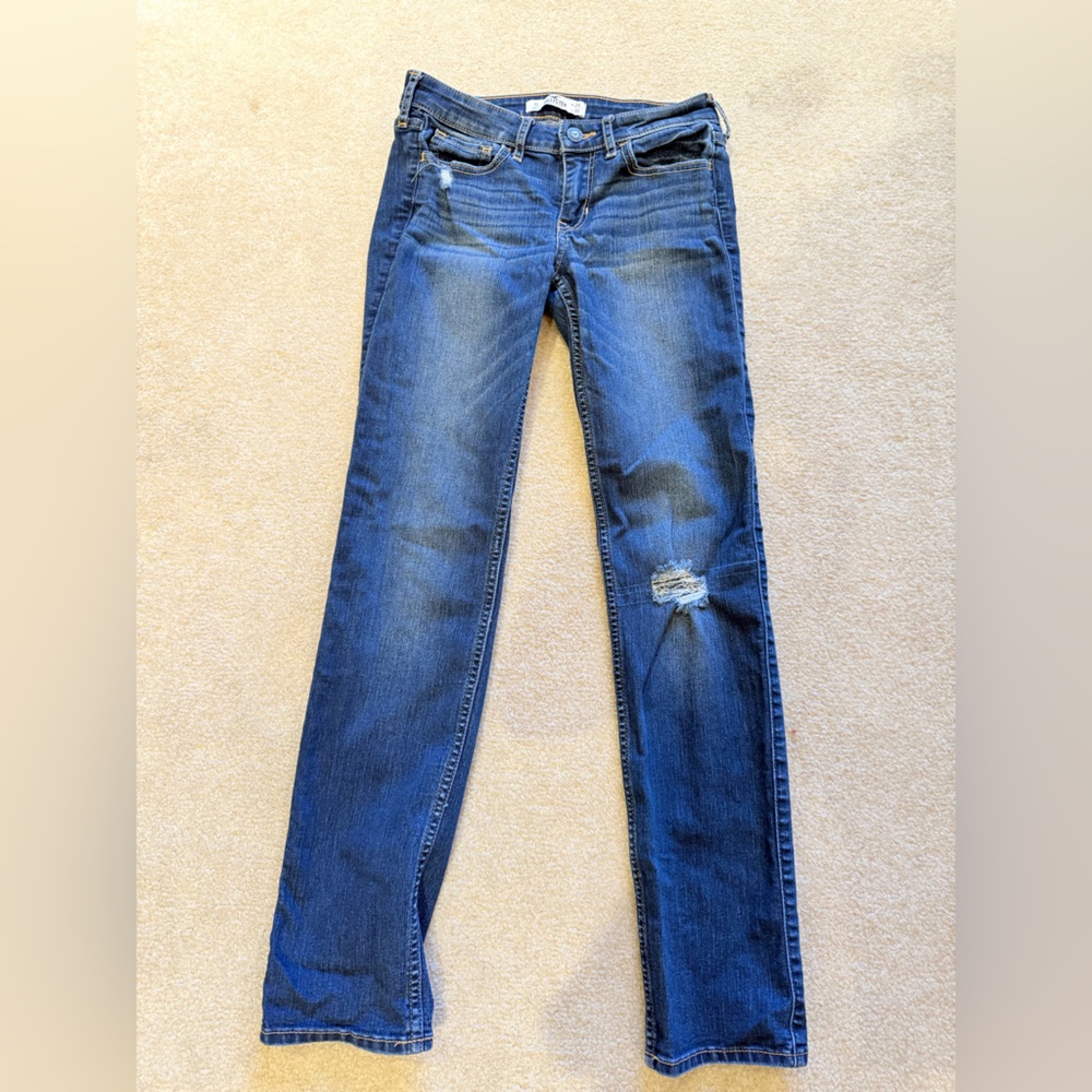 Hollister Jeans (25W 30L)